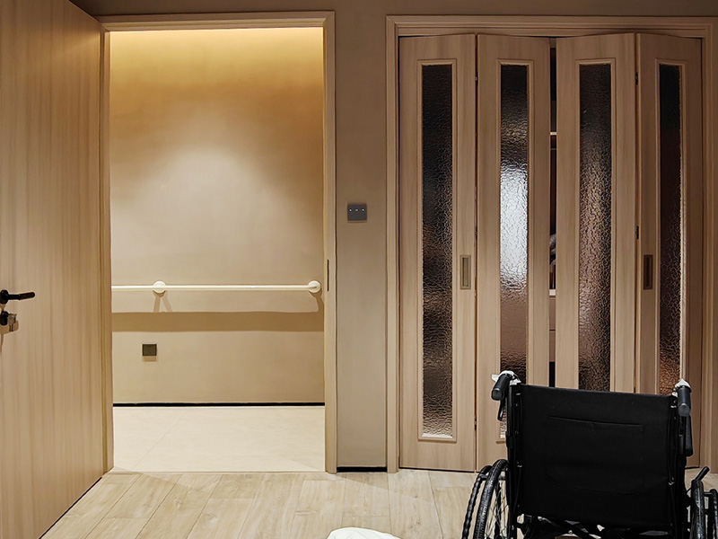 适老化家居新趋势：超尺寸功能门的智慧选择在这里......